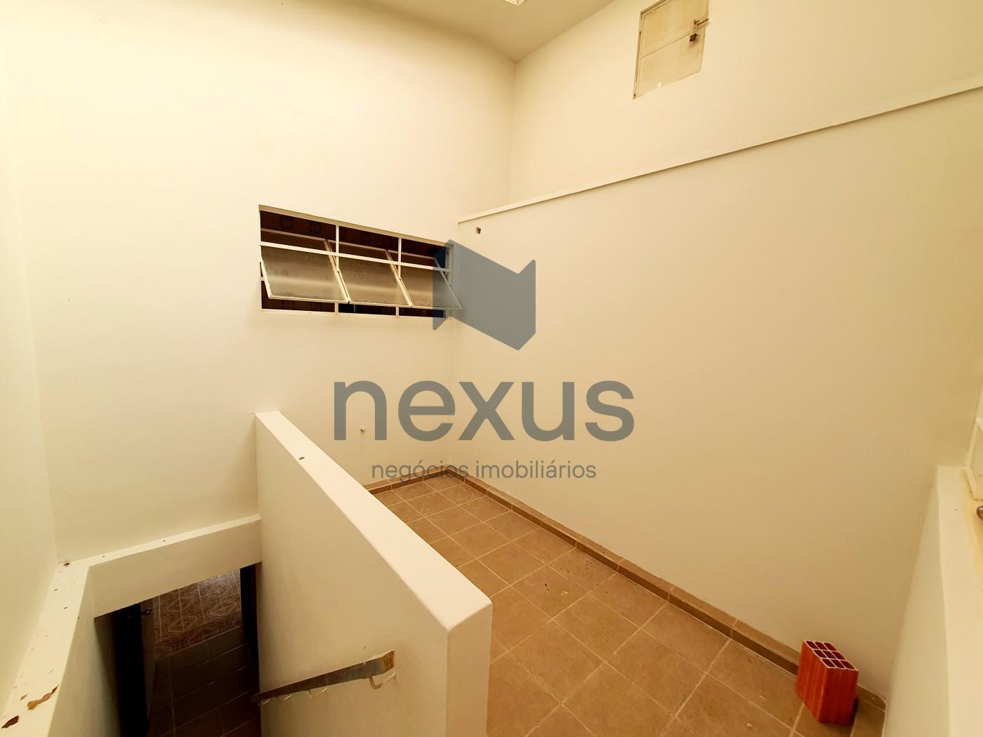 Casa à venda com 3 quartos, 460m² - Foto 24