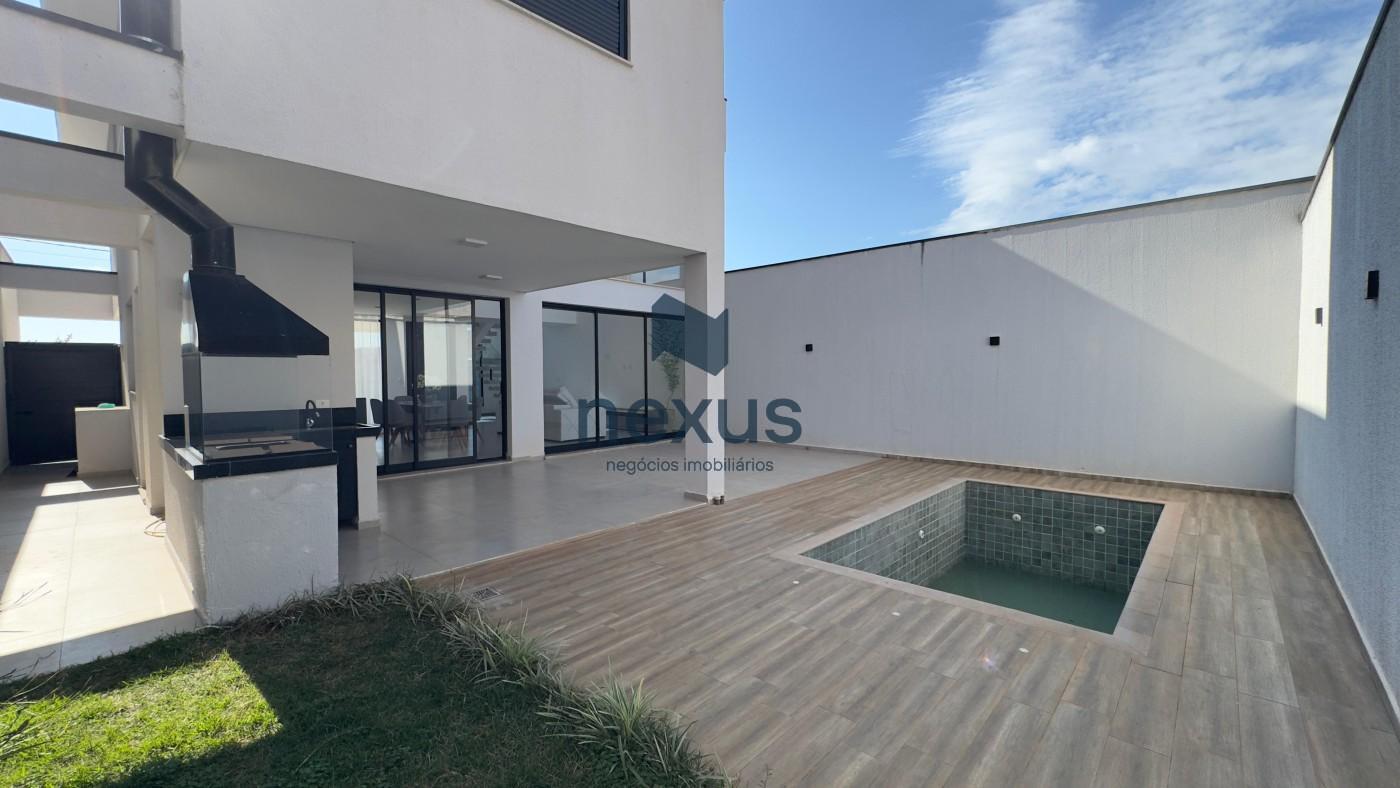 Casa à venda com 3 quartos, 250m² - Foto 9