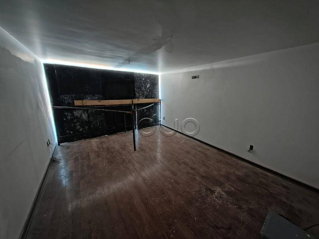 Casa para alugar com 4 quartos, 246m² - Foto 7
