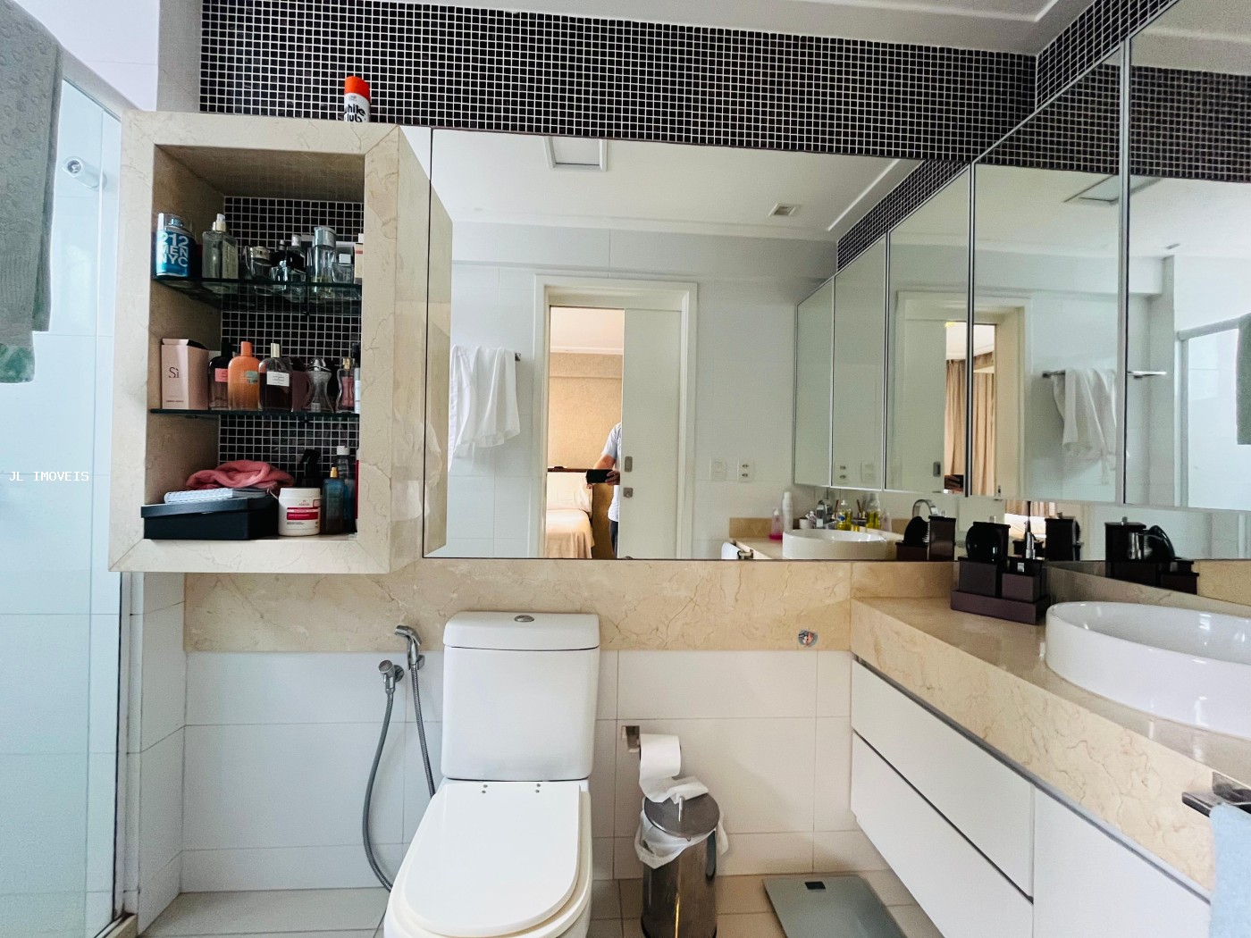 Apartamento à venda com 3 quartos, 113m² - Foto 8