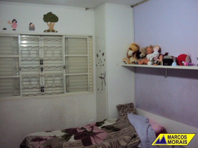 Casa à venda com 2 quartos, 120m² - Foto 22