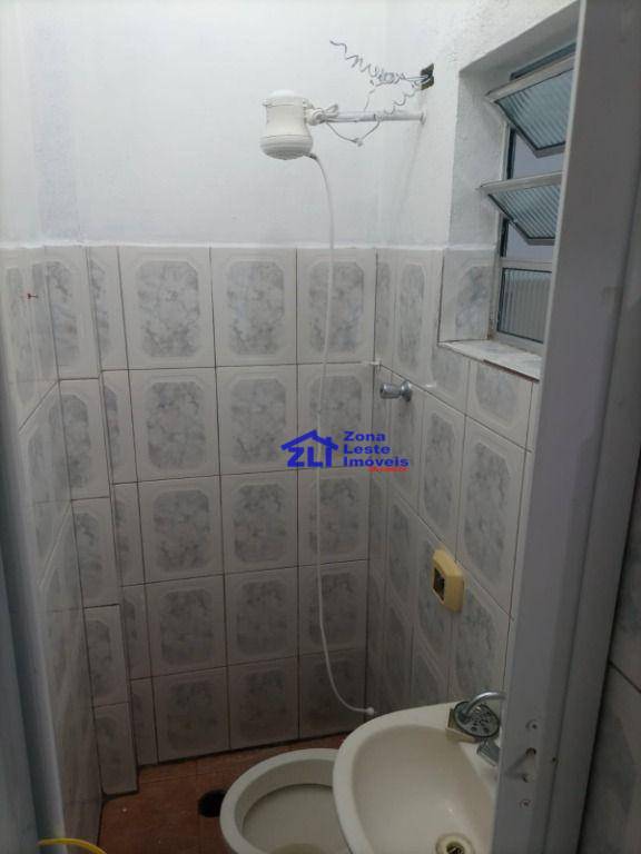 Casa para alugar com 1 quarto, 35m² - Foto 4