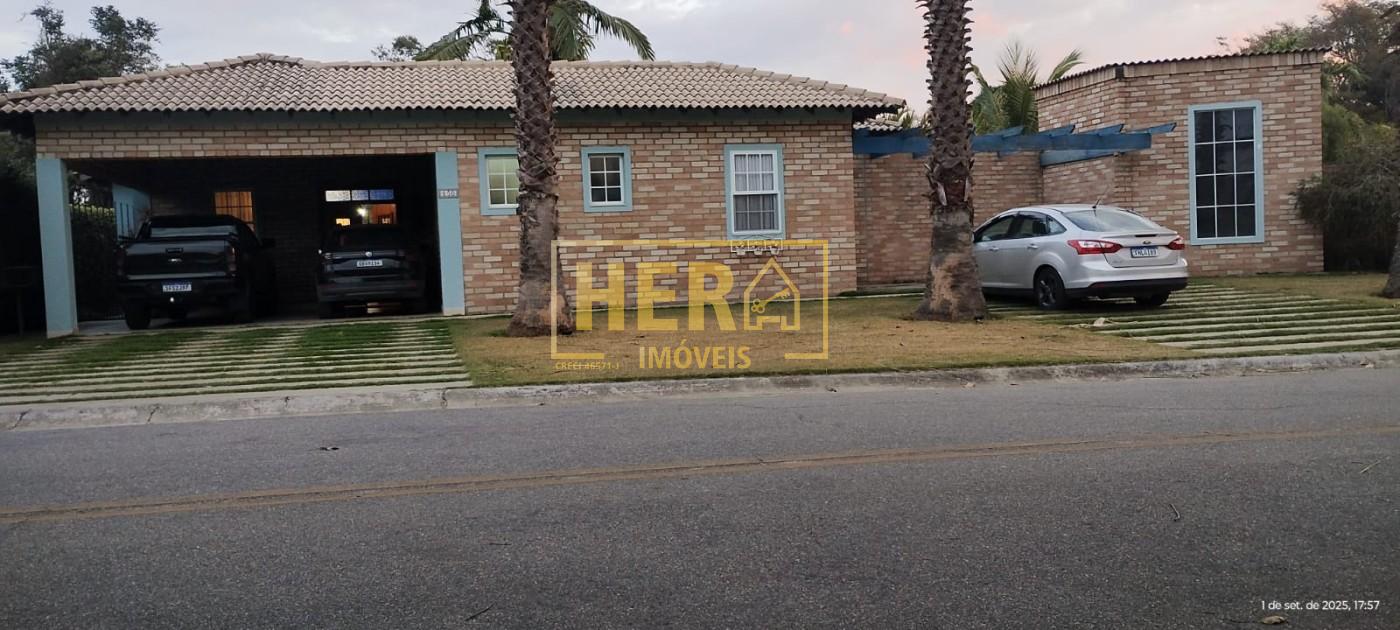 Casa de Condomínio à venda com 5 quartos, 700m² - Foto 1