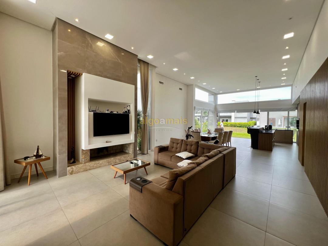 Casa de Condomínio à venda com 4 quartos, 188m² - Foto 20