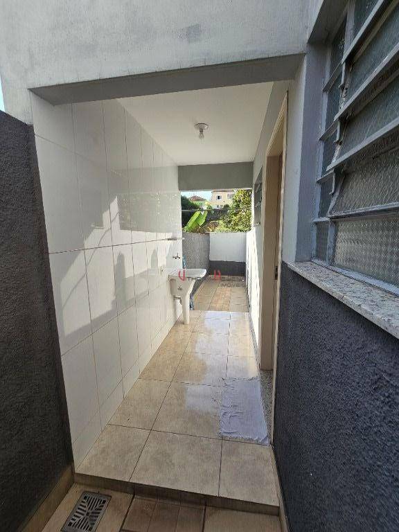 Casa para alugar com 1 quarto, 40m² - Foto 5