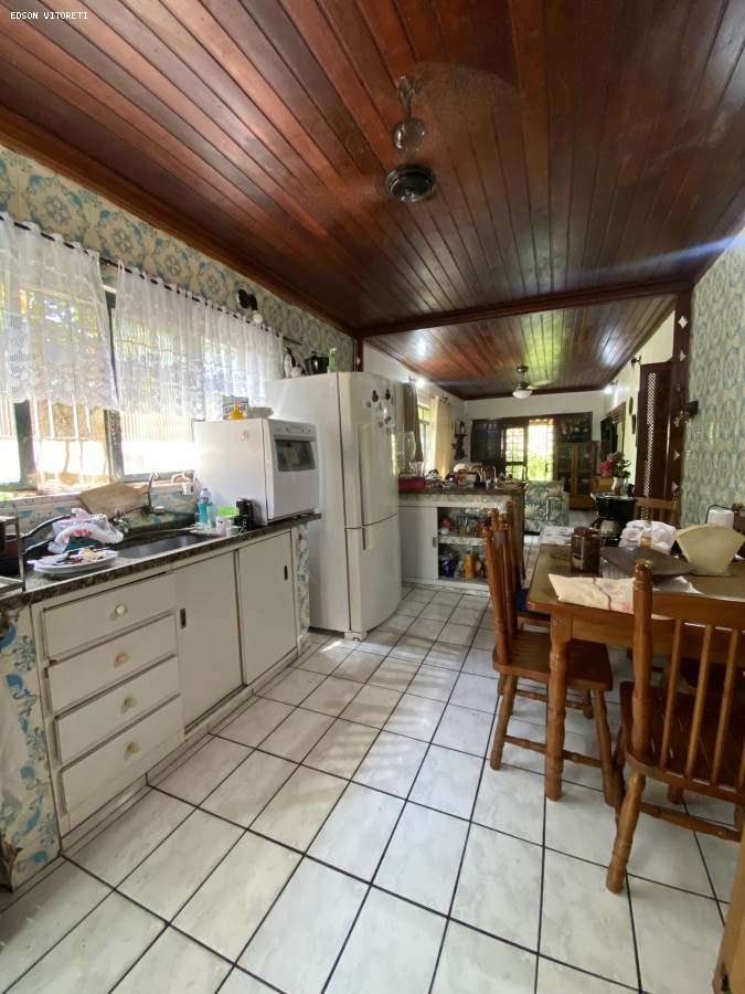 Casa para alugar com 2 quartos, 157m² - Foto 10