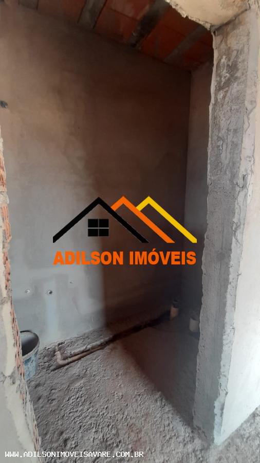 Casa à venda com 3 quartos, 142m² - Foto 7