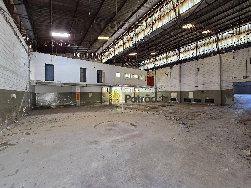 Depósito-Galpão-Armazém para alugar, 2200m² - Foto 6