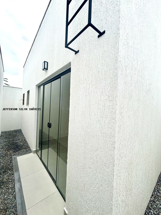 Casa à venda com 2 quartos, 70m² - Foto 24