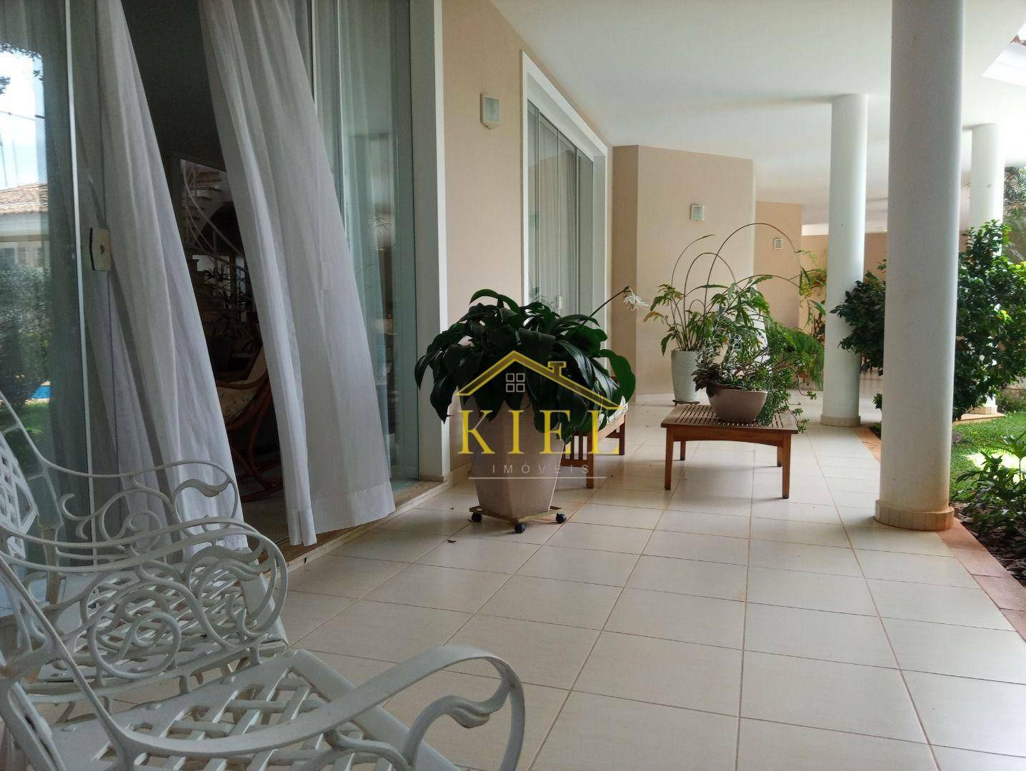 Casa para alugar com 4 quartos, 489m² - Foto 56