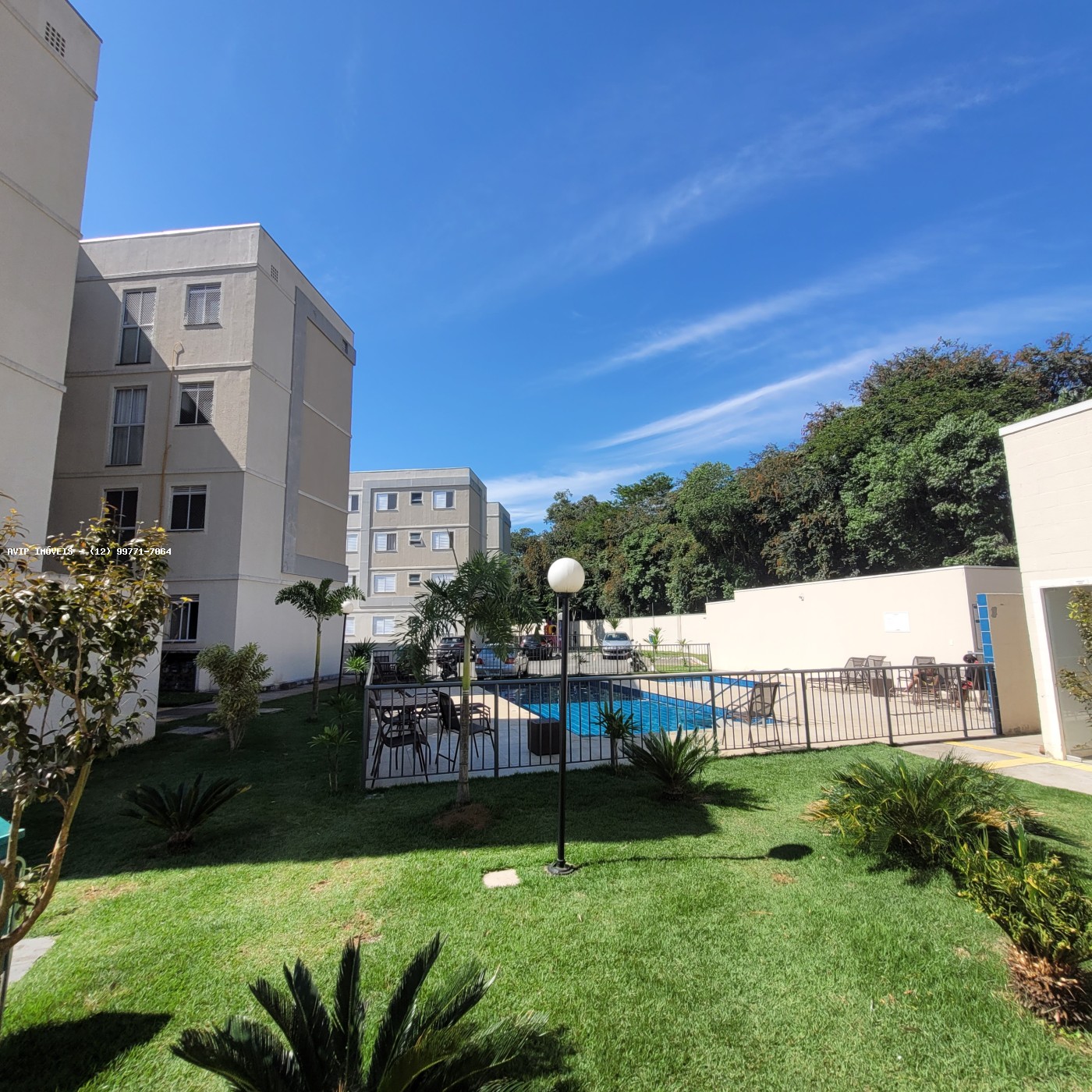Apartamento à venda com 2 quartos, 42m² - Foto 20
