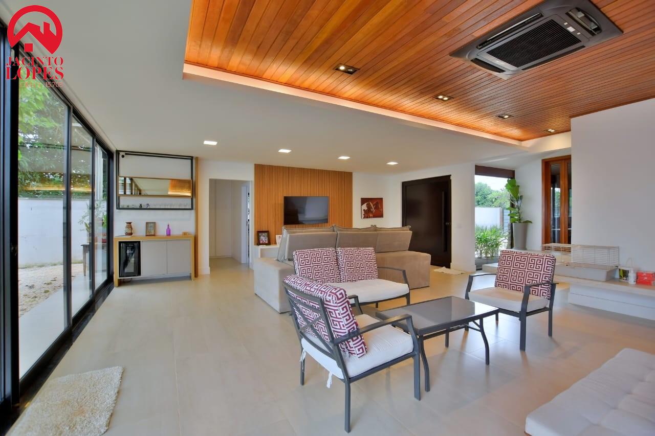 Casa de Condomínio à venda com 3 quartos, 300m² - Foto 14