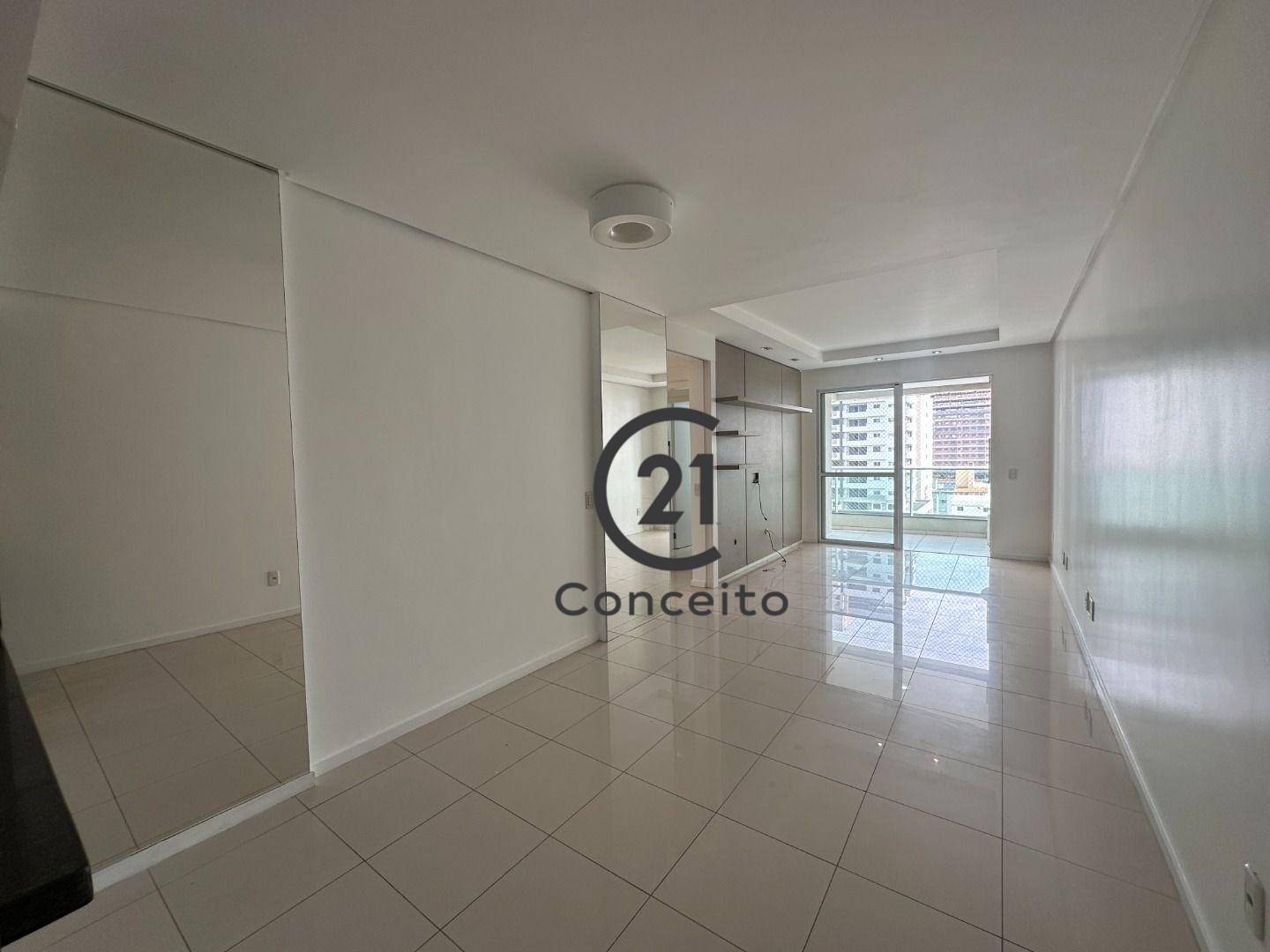 Apartamento para alugar com 3 quartos, 108m² - Foto 3