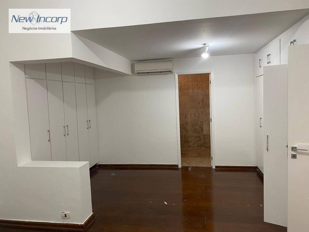 Casa à venda e aluguel com 4 quartos, 450m² - Foto 9