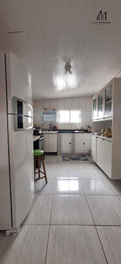 Casa à venda com 3 quartos, 115m² - Foto 8
