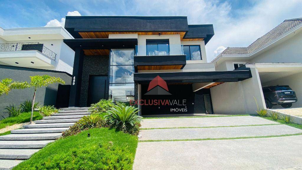Casa de Condomínio à venda com 4 quartos, 350m² - Foto 2