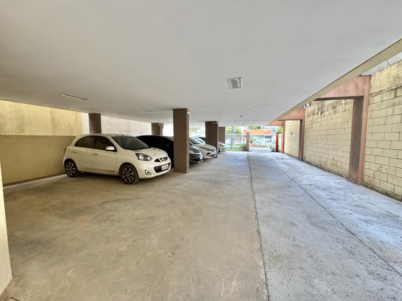 Apartamento à venda com 2 quartos, 85m² - Foto 23