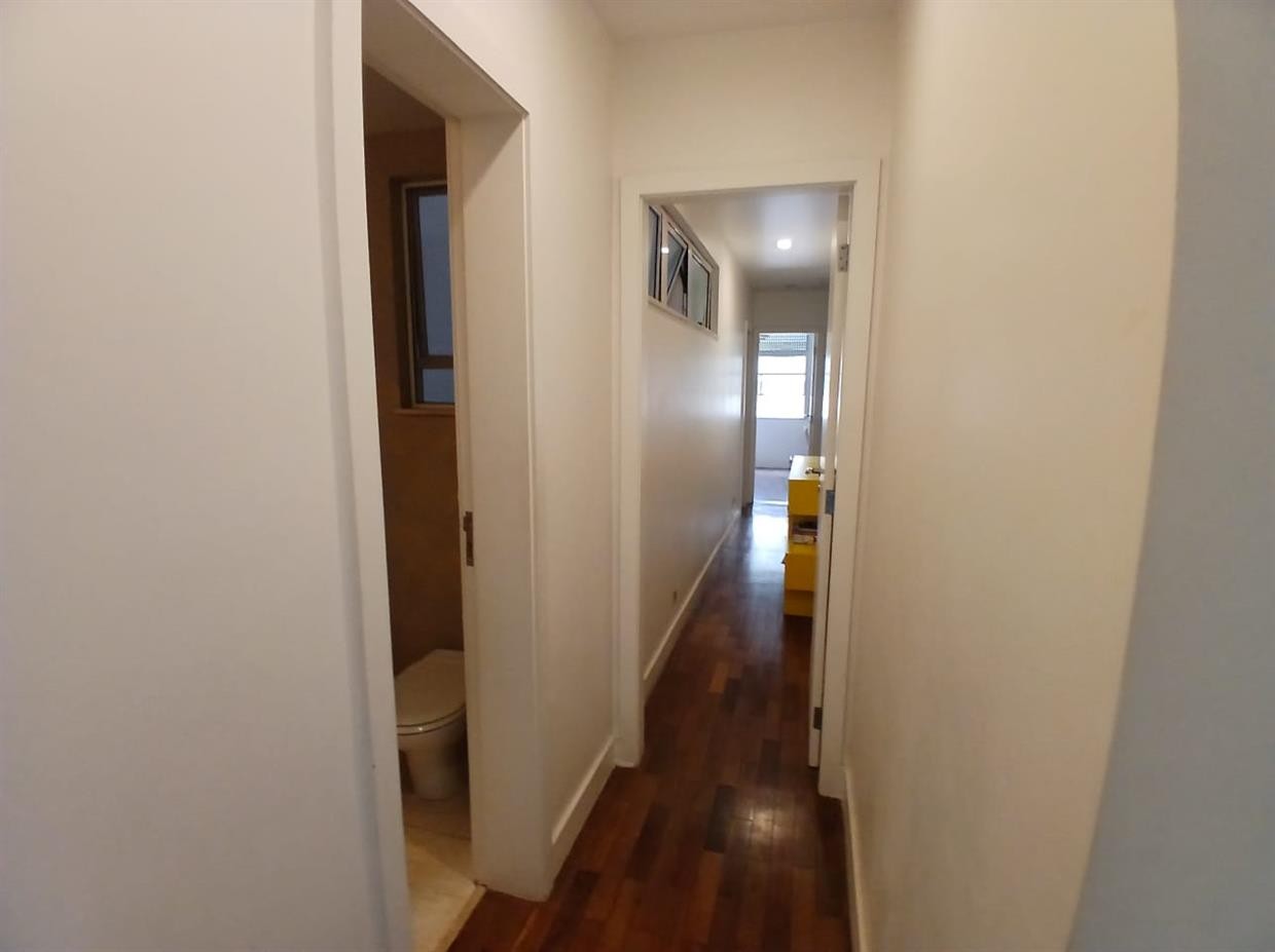 Apartamento à venda com 4 quartos, 194m² - Foto 9