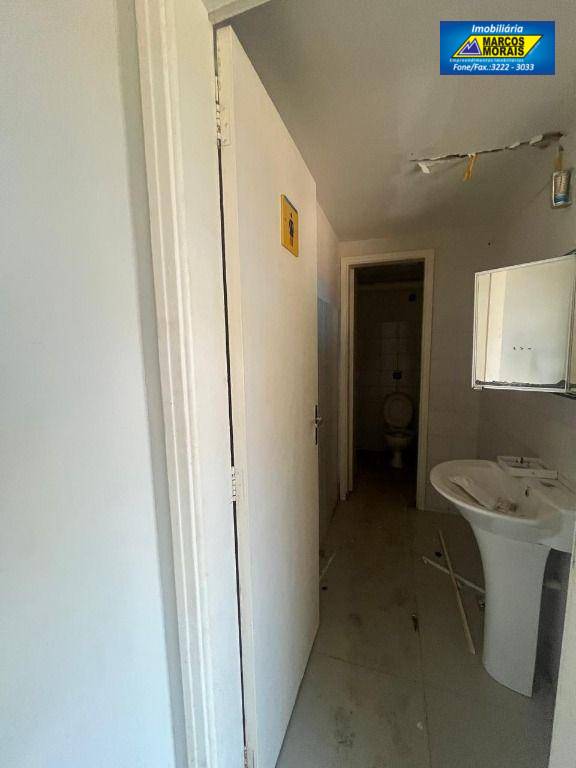 Depósito-Galpão-Armazém para alugar, 491m² - Foto 5