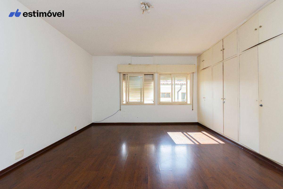 Casa à venda com 3 quartos, 384m² - Foto 21