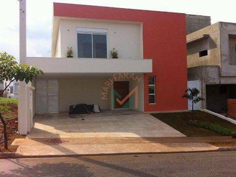 Casa de Condomínio à venda com 3 quartos, 253m² - Foto 1