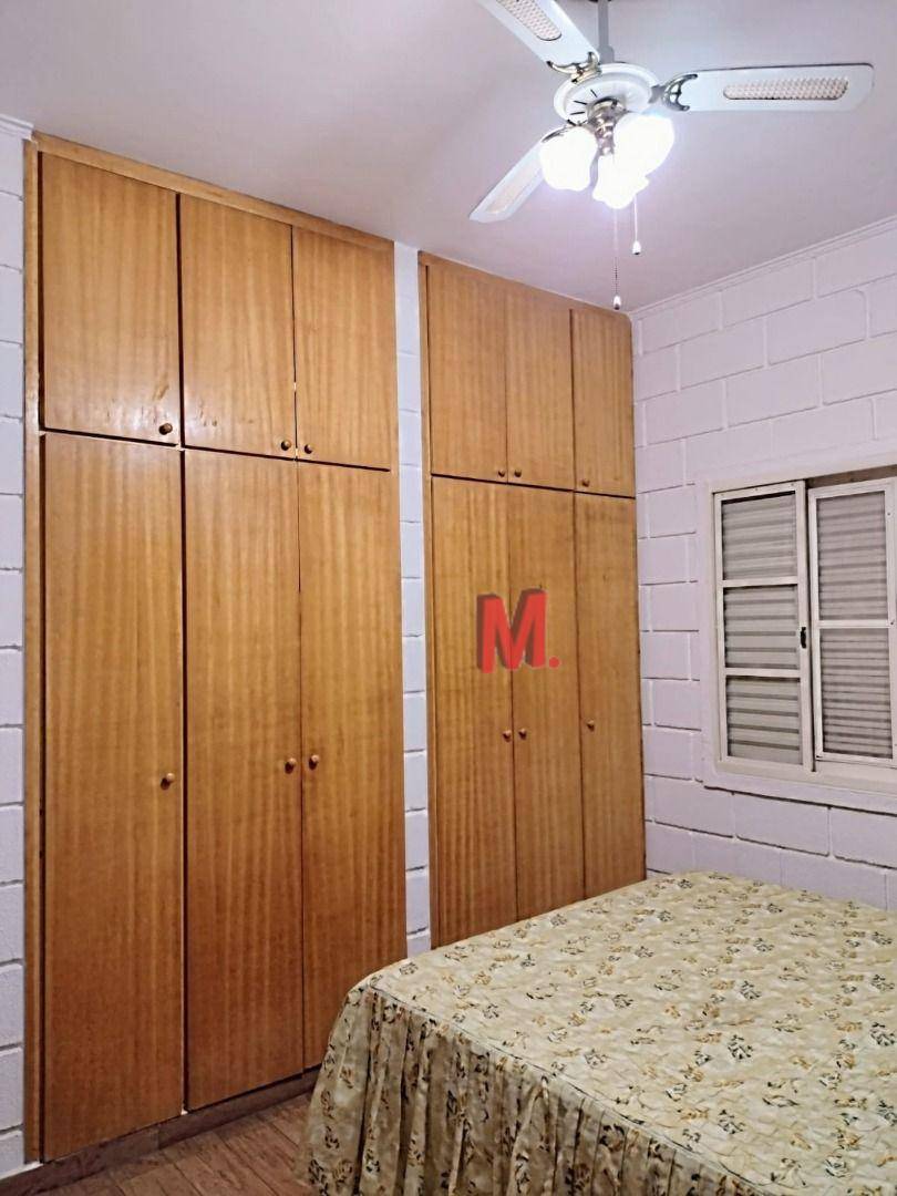 Casa de Condomínio à venda e aluguel com 3 quartos, 431m² - Foto 17
