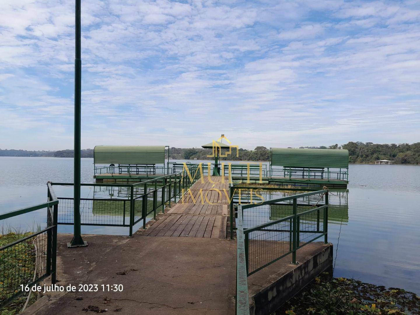 Chácara à venda com 3 quartos, 242m² - Foto 3