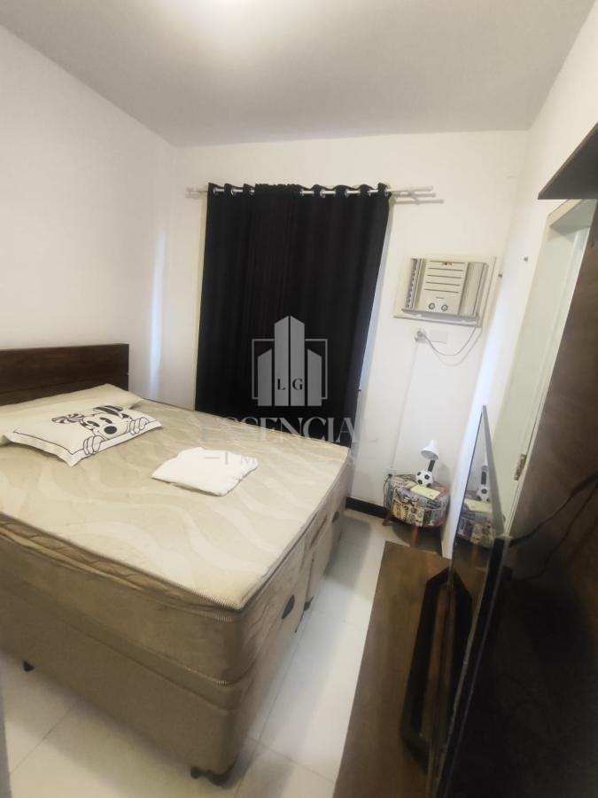 Apartamento à venda com 2 quartos, 70m² - Foto 19
