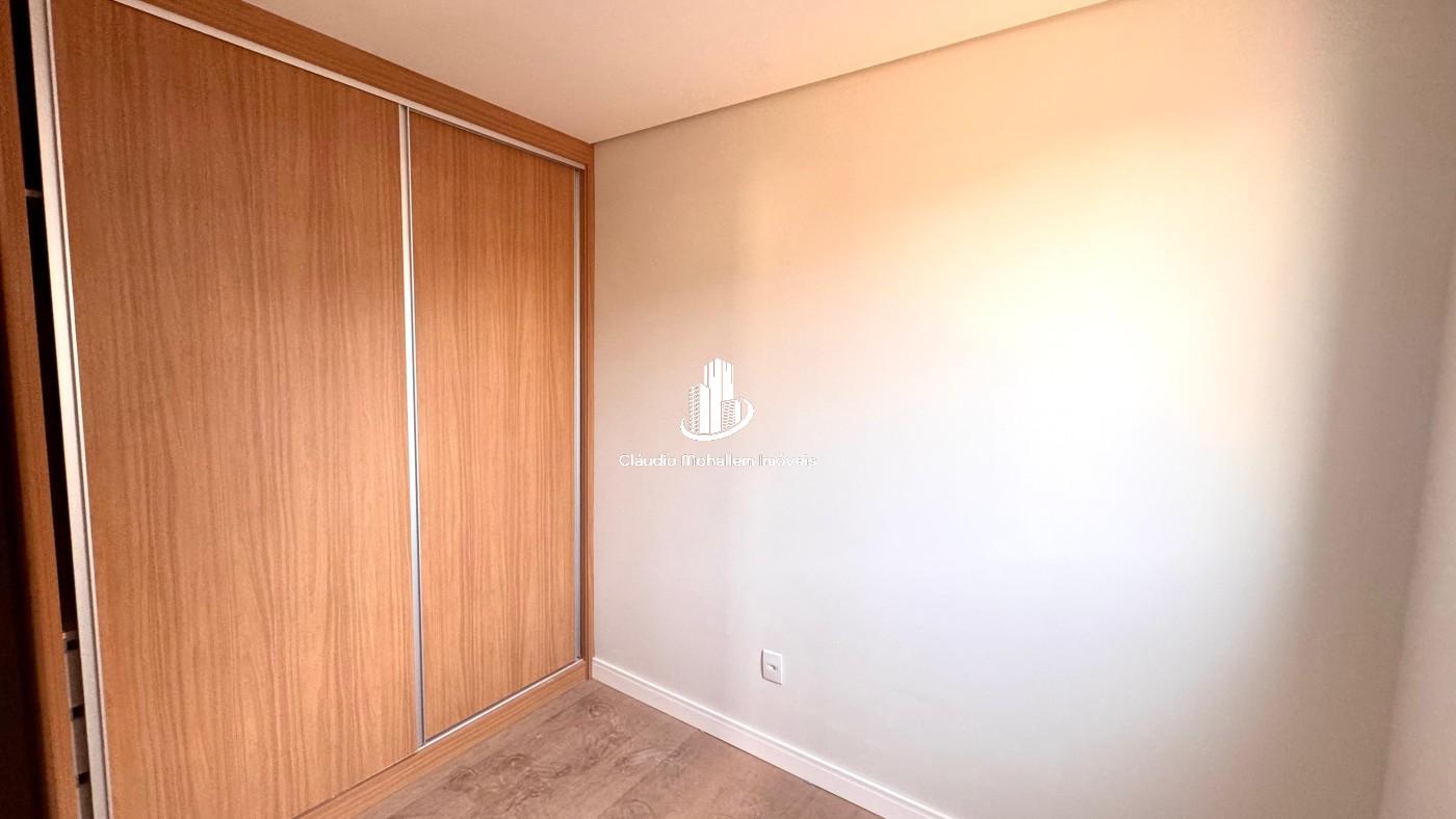 Apartamento para alugar com 2 quartos, 75m² - Foto 8