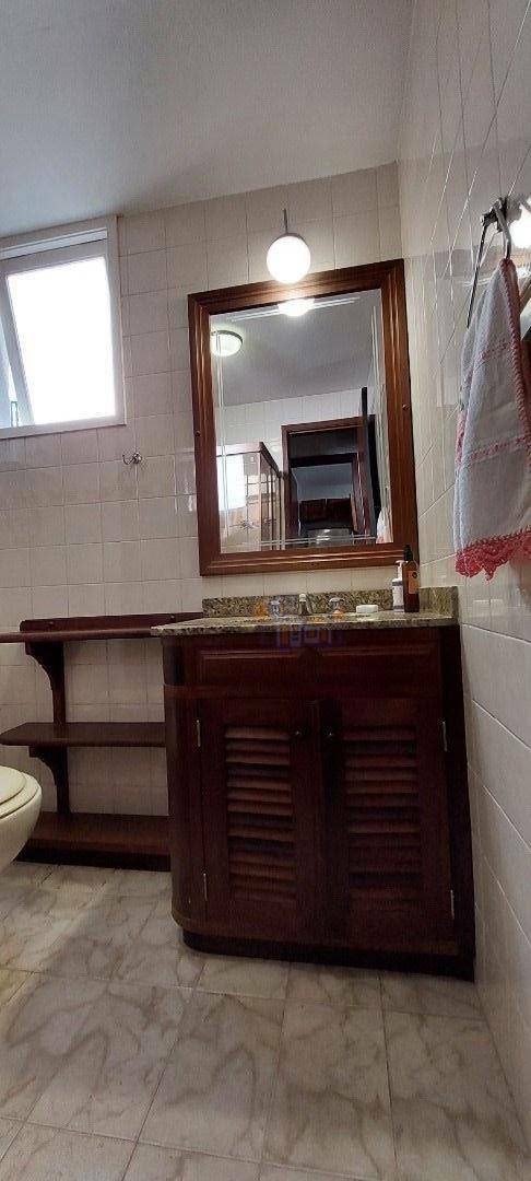 Apartamento para alugar com 2 quartos, 61m² - Foto 12