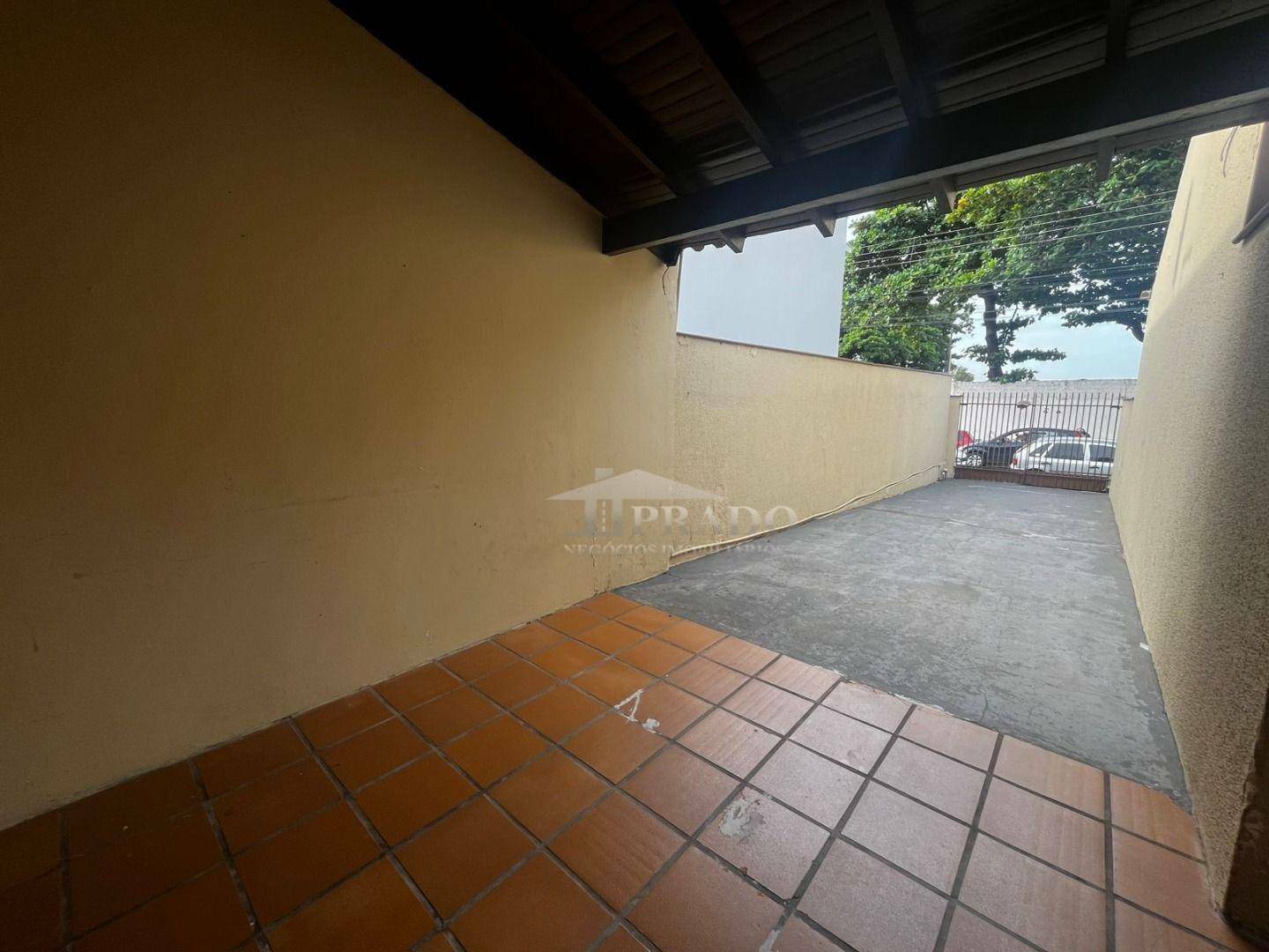 Casa para alugar com 2 quartos, 78m² - Foto 3