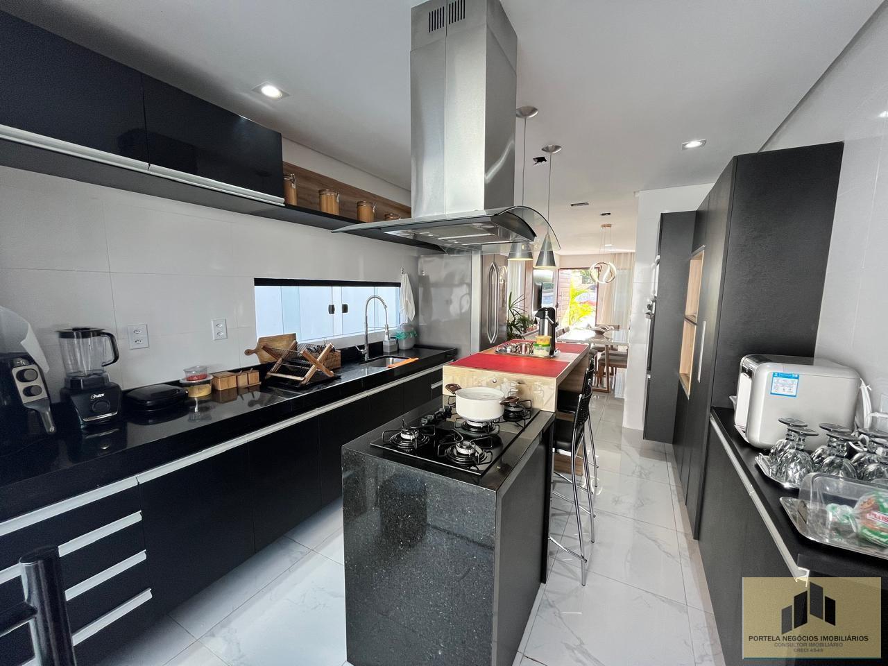 Casa de Condomínio à venda com 4 quartos, 316m² - Foto 7