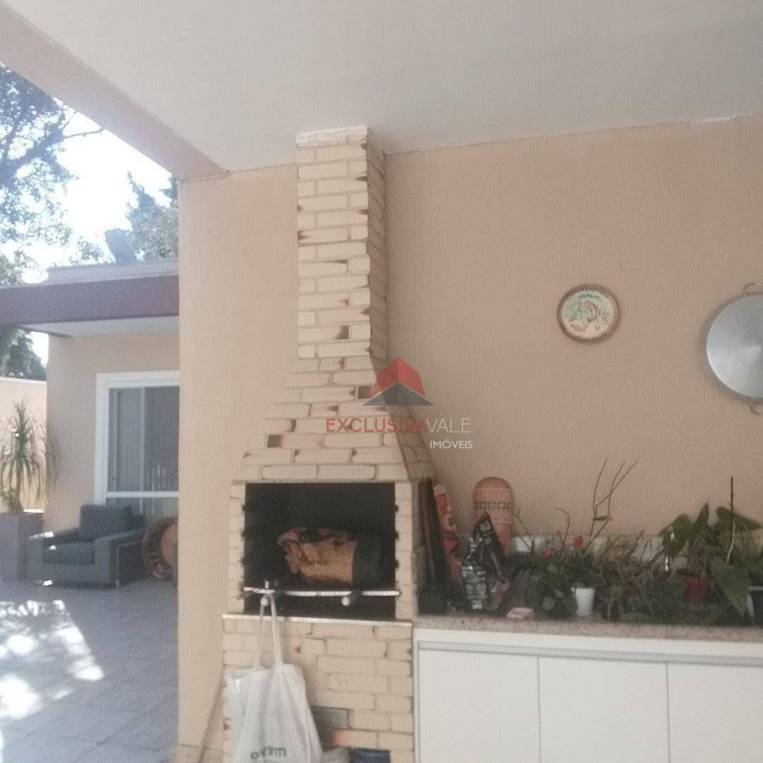 Casa para alugar com 3 quartos, 200m² - Foto 31
