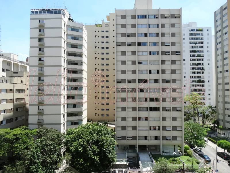 Apartamento para alugar com 4 quartos, 170m² - Foto 15