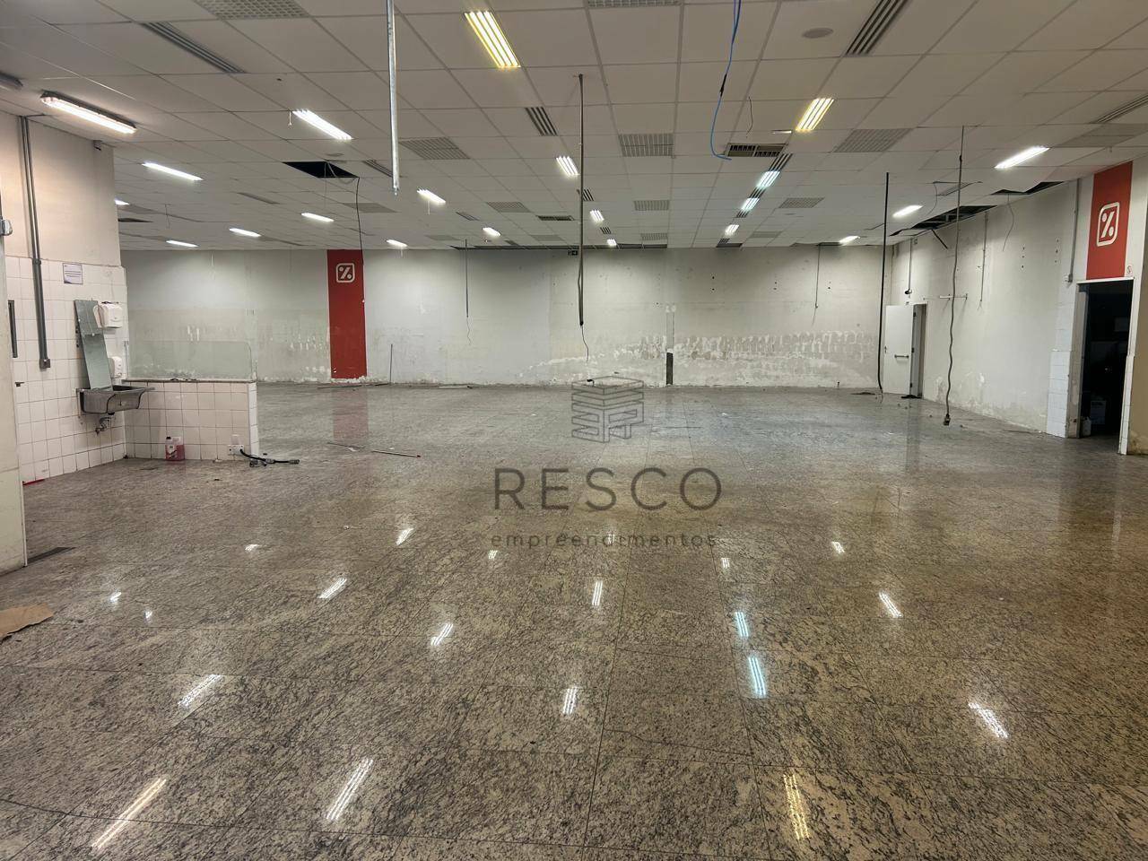 Depósito-Galpão-Armazém para alugar, 650m² - Foto 4