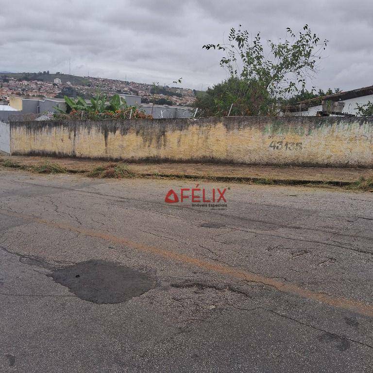 Terreno à venda, 454M2 - Foto 1