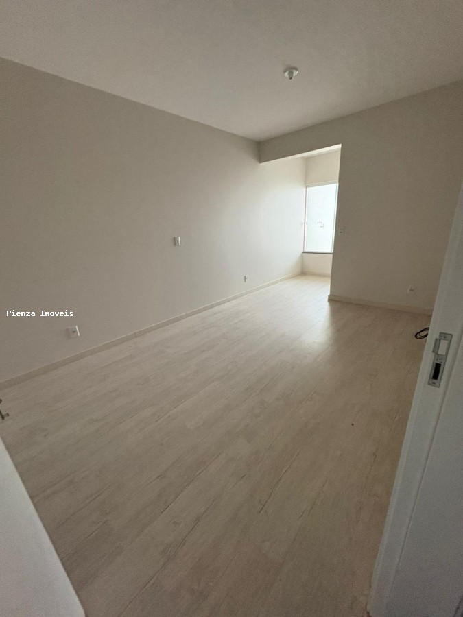 Apartamento à venda com 2 quartos, 85m² - Foto 15