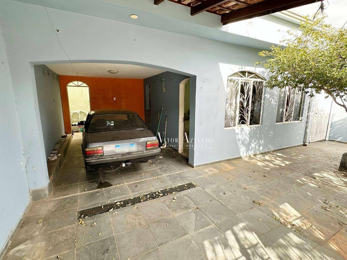 Casa à venda com 2 quartos, 142m² - Foto 2