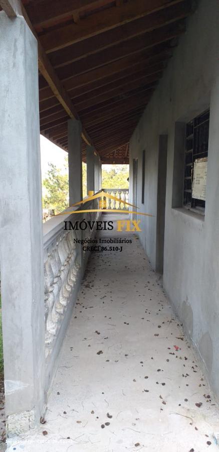 Chácara à venda com 3 quartos, 108m² - Foto 3
