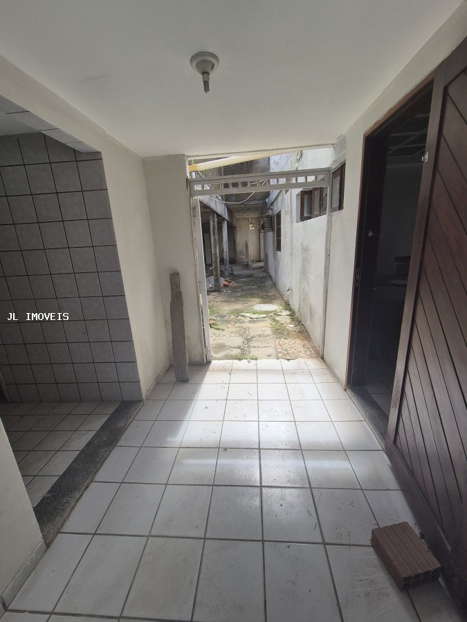 Casa à venda com 4 quartos, 420m² - Foto 13