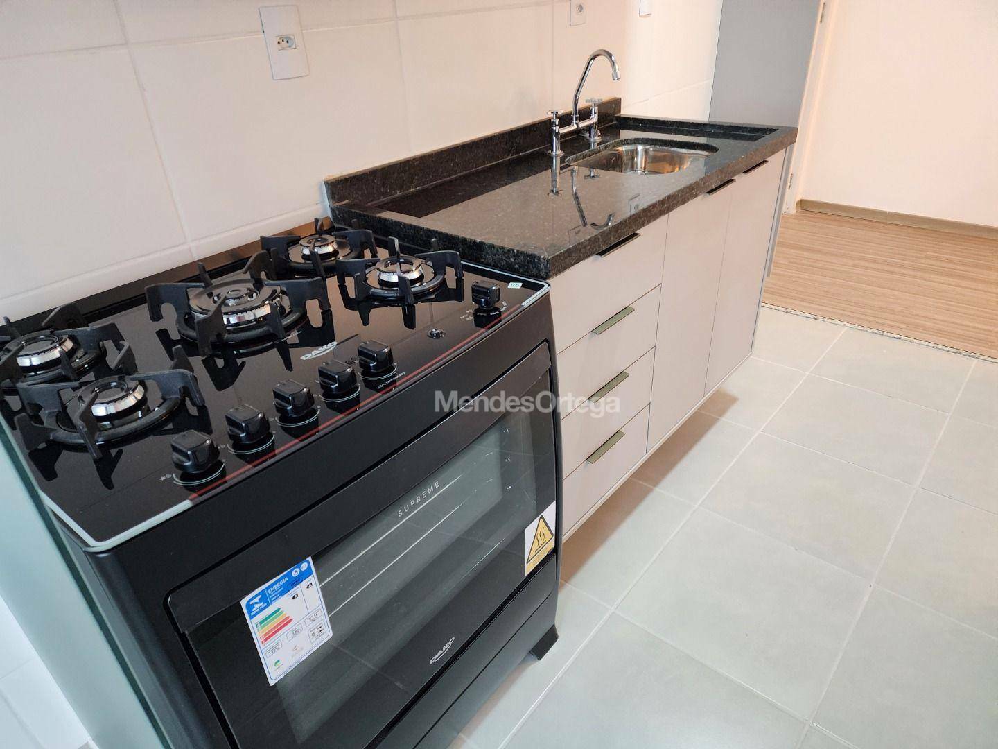 Apartamento para alugar com 2 quartos, 63m² - Foto 29