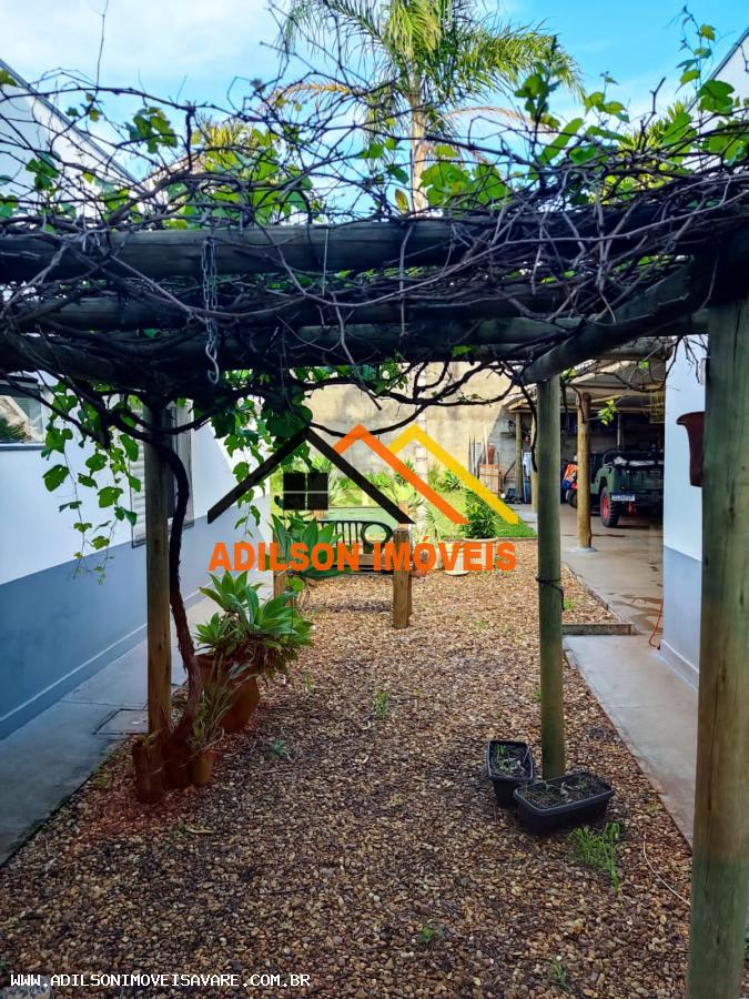Casa à venda com 3 quartos, 138m² - Foto 6