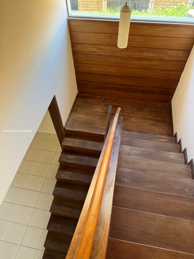 Casa à venda com 4 quartos, 600m² - Foto 18