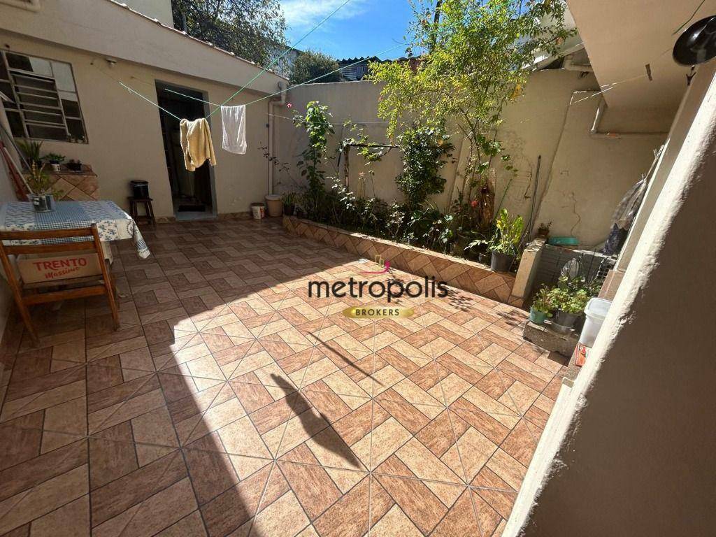Casa à venda e aluguel com 2 quartos, 114m² - Foto 1