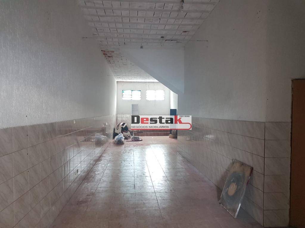 Sobrado à venda com 2 quartos, 147m² - Foto 4
