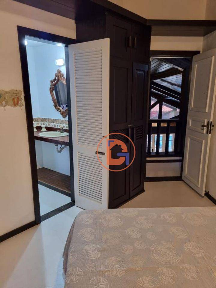 Casa à venda e aluguel com 5 quartos, 318m² - Foto 16