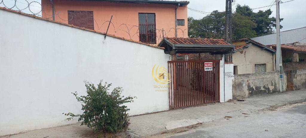 Sobrado para alugar com 4 quartos, 140m² - Foto 1