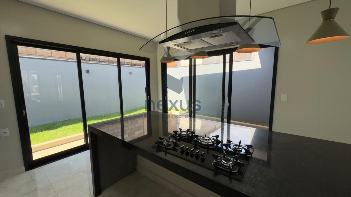 Casa à venda com 3 quartos, 305m² - Foto 13