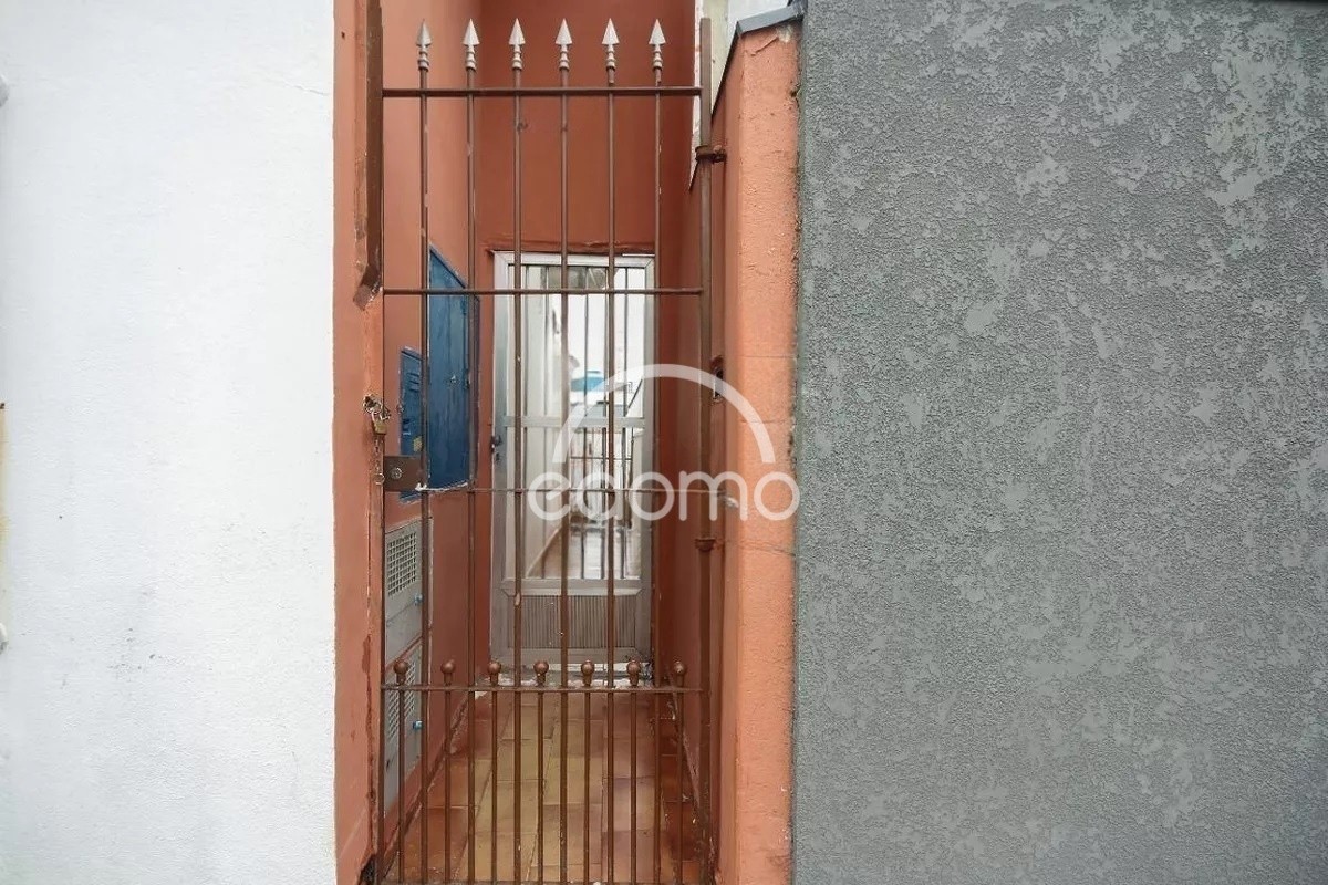 Casa para alugar com 1 quarto, 60m² - Foto 12