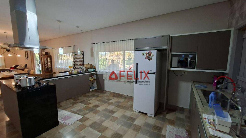 Sítio à venda com 6 quartos, 1000m² - Foto 12